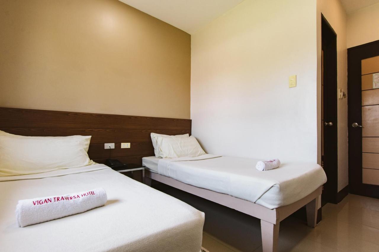 Vigan Traversa Hotel Extérieur photo